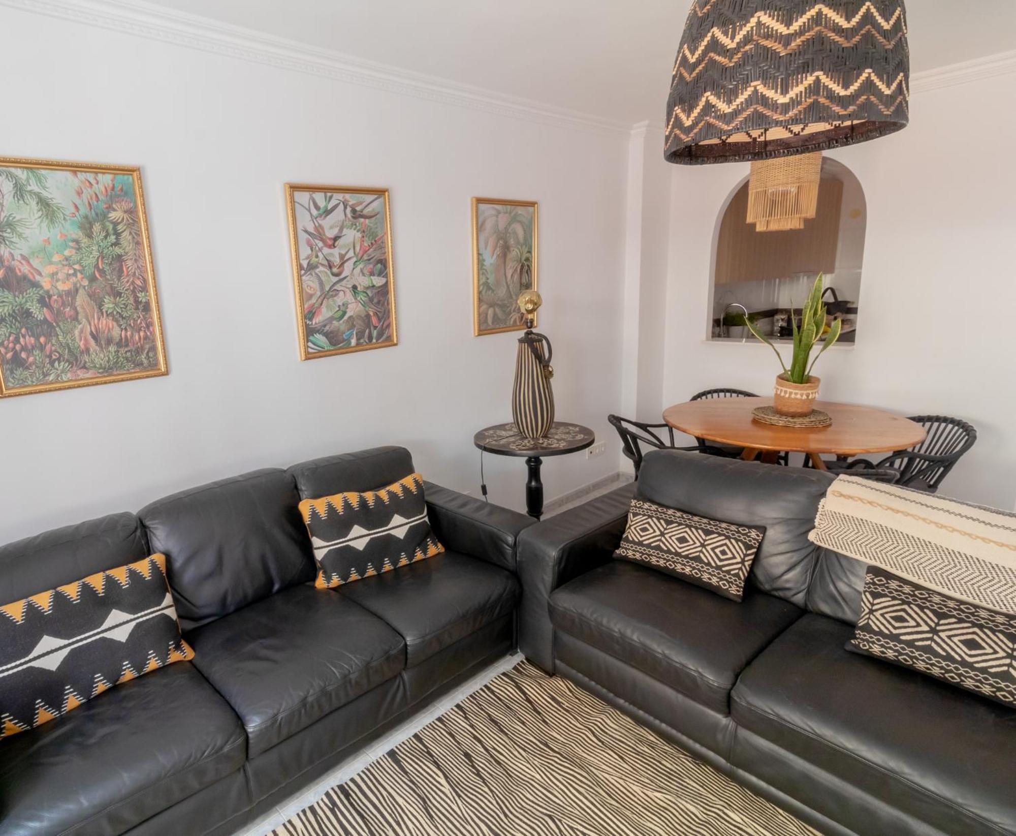 Las Flores Apartments Нерха Экстерьер фото