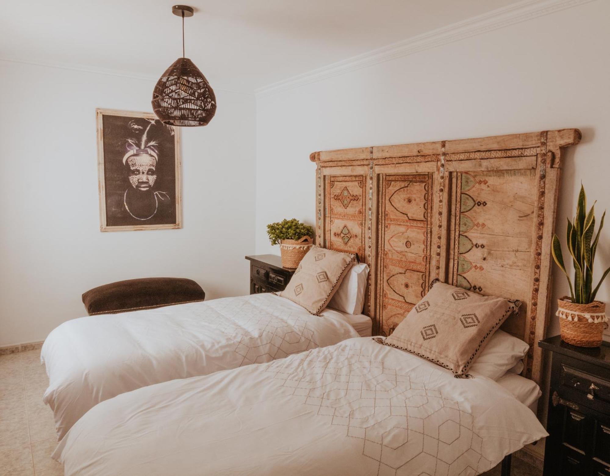 Las Flores Apartments Нерха Экстерьер фото